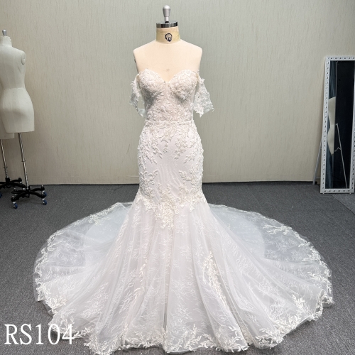 RS104 Romantic Off-the-Shoulder Sweetheart Mermaid Bridal Gown.