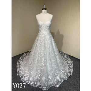 Y027 A-line Lace Applique Sweetheart Strapless Wedding Dresses