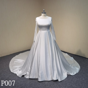 P007 A-line Bridal Wedding Dress Loog Sleeve made in GuangDong