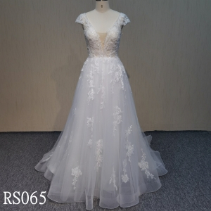 RS065 Elegant sleeveless Wedding Dresses  Blackless dress made in China