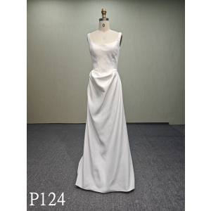 P124 An elegant square dress with a bow on the back