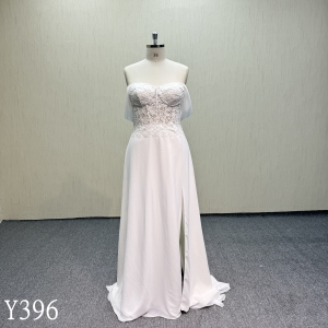 Y396 Sweet Wedding Dress with Skirt Opening