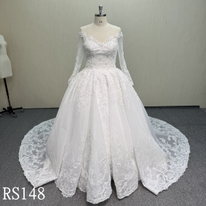 RS148 Luxurious Sweetheart Wedding Dress with Lace up back
