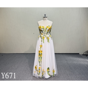 Y671 Colorful Sweetheart Wedding Dress