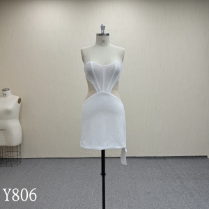 Y806 Modern Mini Corset Dress with Detachable Side Pockets and Overskirt Train