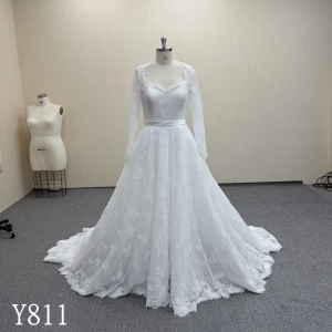 Y811 Elegant Chantilly Lace A-Line Wedding Dress with Sheer Long Sleeves and Scalloped Train