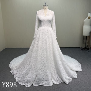 Y898 Graceful Deep V-Neck Long Sleeve Lace Bridal Dress with Scalloped Hem