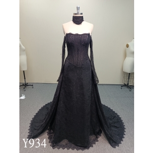 Y934 Stunning Lace-Up Corset Back Black Evening Gown.