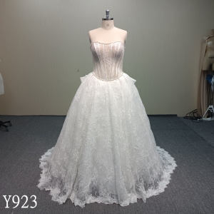 Y923 Beaded Waistline Lace Gown with Dramatic Satin Bow
